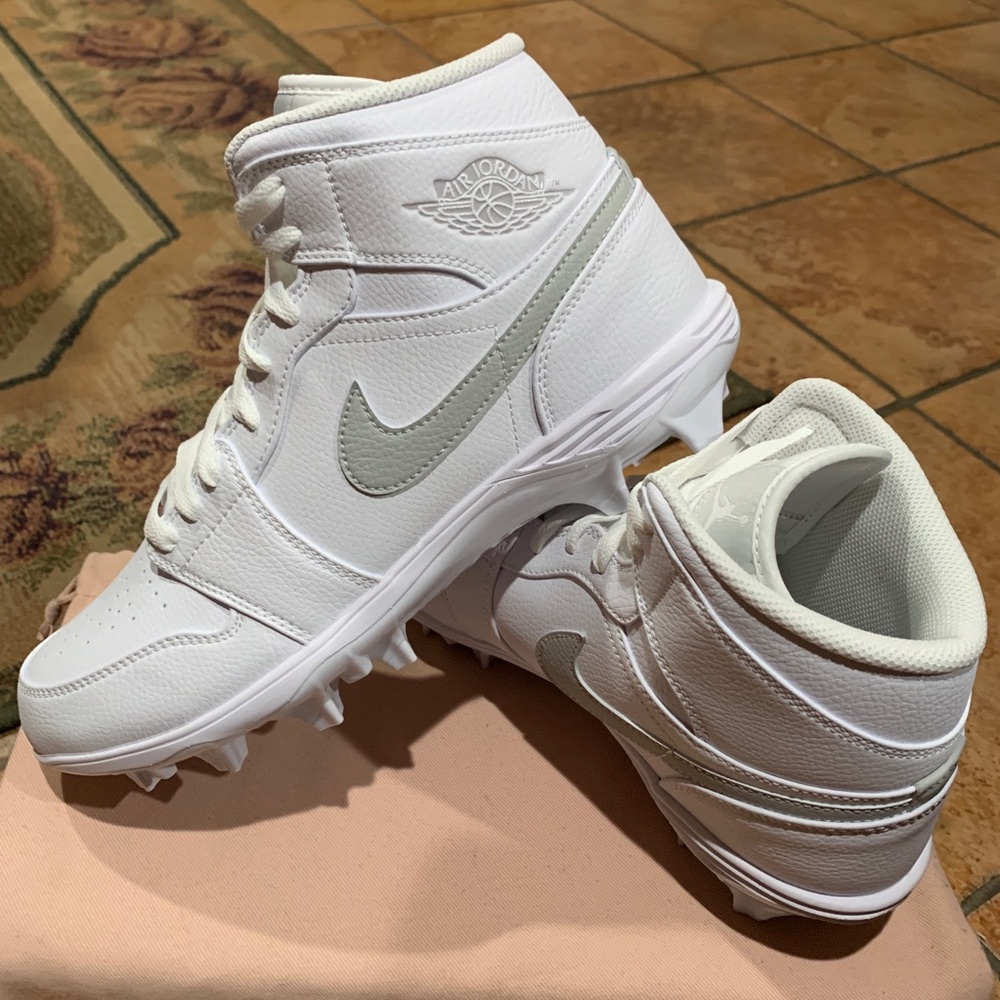Jordan 1 Mid TD "White/Grey” Men's Football Cleat